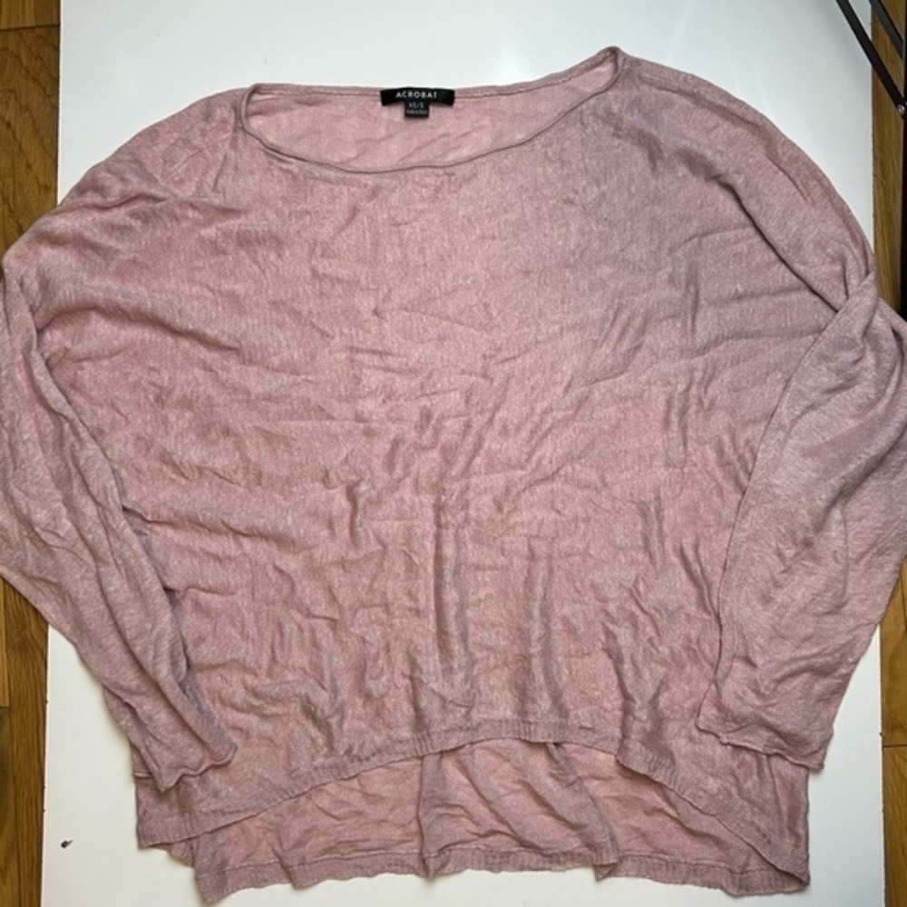 Acrobat linen long sleeve‎ top